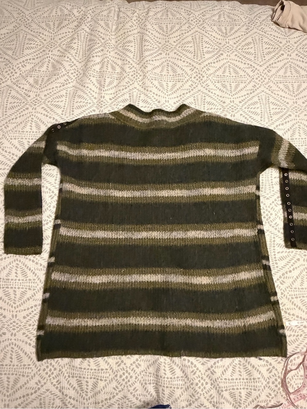 Free People Alpaca Wool Blend Striped Grommet Oversized Sweater Size S - Picture 13 of 13